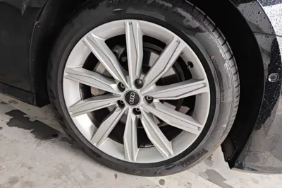 Audi A6L 2022, 83500 км, за 218561.51 CNY - фото 9