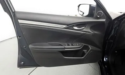 Honda Civic 2017, 62805 км, за 12800000 KRW - фото 24
