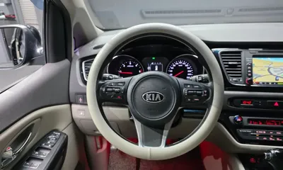 Kia Canival 2016, 168524 км, за 9200000 KRW - фото 13