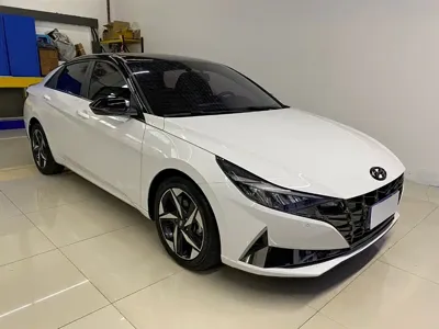 Hyundai Elantra 2023, 44000 км, за 106800 CNY