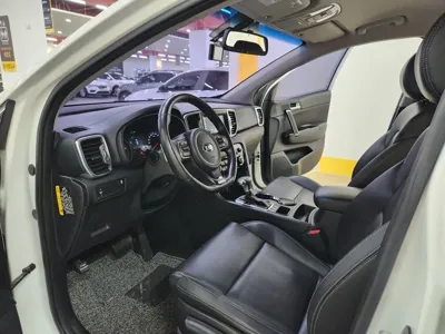 Kia Sportage 2016, 171955 км, за 9200000 KRW - фото 12
