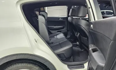 Kia Sportage 2020, 63552 км, за 17600000 KRW - фото 12