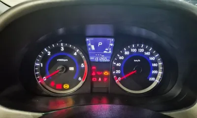 Hyundai Accent 2012, 131241 км, за 4200000 KRW - фото 9