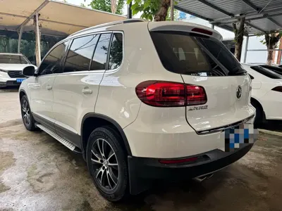 Volkswagen Tiguan 2016, 110000 км, за 43800 CNY - фото 12