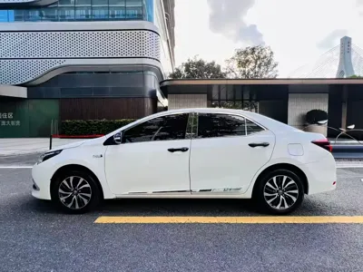 Toyota Corolla Hybrid 2020, 90000 км, за 56800 CNY - фото 9