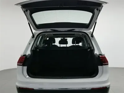 Volkswagen Tiguan L 2017, 85300 км, за 57800 CNY - фото 16