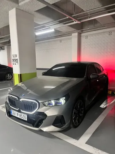 BMW 5-Series · 2026 год