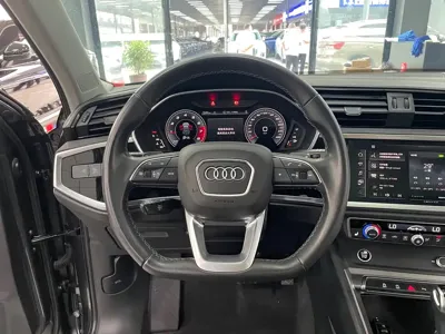 Audi Q3 2023, 47000 км, за 188000 CNY - фото 9