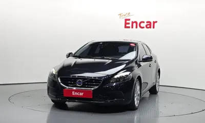 Volvo V40 2016, 97313 км, за 7900000 KRW