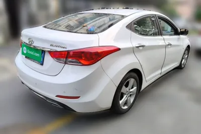 Hyundai Elantra (5th Generation 2012, 98000 км, за 21420.4 CNY - фото 6