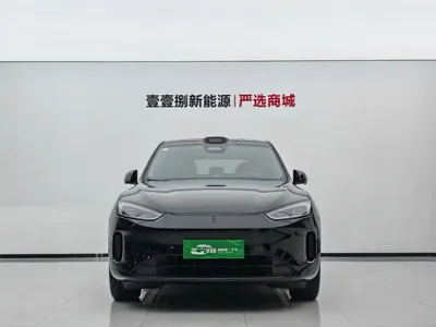 AITO 问界 AITO M5 2025, 5800 км, за 172800 CNY