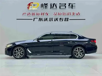 BMW 5 Series 2022, 76000 км, за 236800 CNY