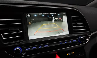 Hyundai Avante 2019, 127118 км, за 9800000 KRW - фото 15