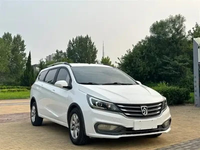 Baojun 310W 2019, 80000 км, за 16000 CNY