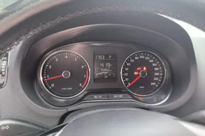 Volkswagen Polo 2014, 93900 км, за 31074.7 CNY - фото 21