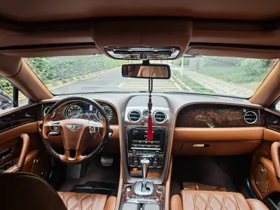 Bentley Flying Spur 2014, 90000 км, за 558000 CNY - фото 8