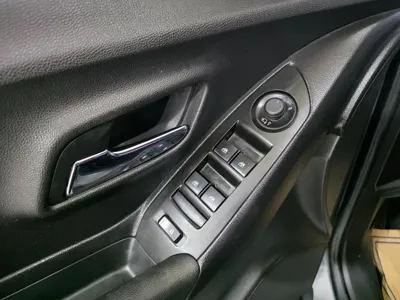 ChevroletGMDaewoo Trax 2019, 146665 км, за 7100000 KRW - фото 12
