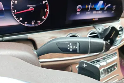 Mercedes-Benz E-Class 2019, 116700 км, за 181295.04 CNY - фото 13