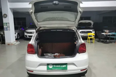 Volkswagen Polo 2016, 109300 км, за 41207.79 CNY - фото 22