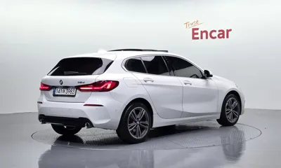 BMW 1-Series 2021, 64811 км, за 24900000 KRW