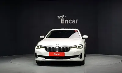 BMW 5-Series 2021, 121397 км, за 28700000 KRW