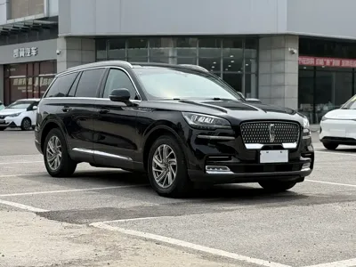 Lincoln Aviator 2021, 76000 км, за 168000 CNY - фото 3