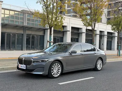 BMW 7 Series 2020, 70000 км, за 243000 CNY