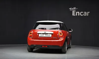 MINI Cooper 2015, 138200 км, за 3990000 KRW