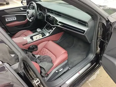 Audi A7L 2025, 7000 км, за 355300 CNY - фото 11