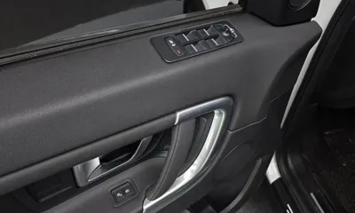 Land Rover Discovery Sport 2016, 65728 км, за 10500000 KRW - фото 19
