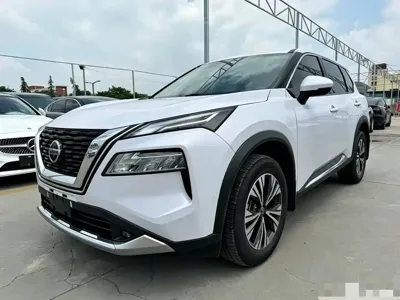Nissan X-Trail · 2021 год