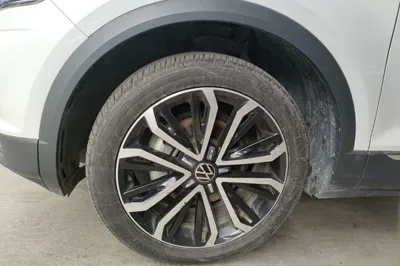Volkswagen T-Roc 2022, 25600 км, за 101724.81 CNY - фото 10