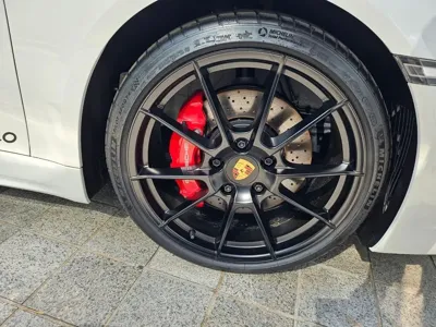 Porsche 718 2024, 6000 км, за 108670000 KRW - фото 6