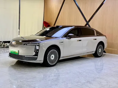 尊界 尊界S800 · 2025 год