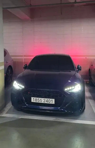 Audi RS5 2022, 18205 км, за 77000000 KRW