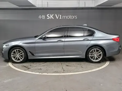 BMW 5-Series 2017, 103039 км, за 20900000 KRW