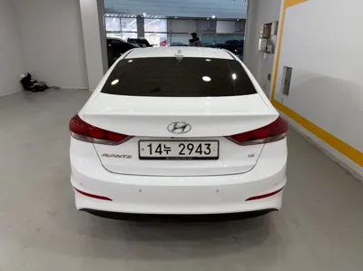 Hyundai Avante 2018, 83571 км, за 11100000 KRW - фото 5