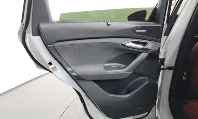 Audi SQ6 e-tron 2025, 6187 км, за 90990000 KRW - фото 25