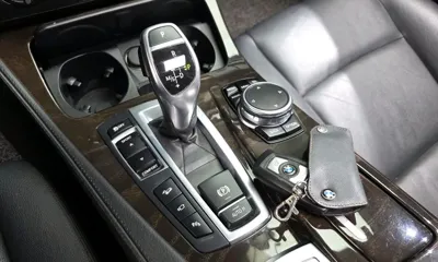 BMW 5-Series 2016, 142829 км, за 13500000 KRW - фото 9