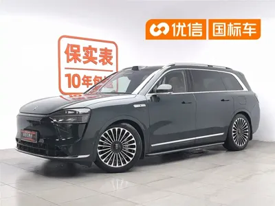 AITO 问界 AITO M9 · 2024 год