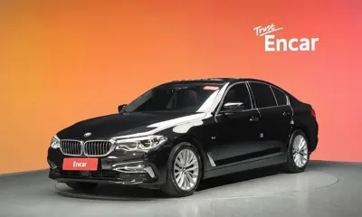 BMW 5-Series · 2018 год