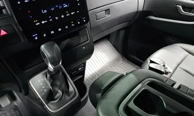 Hyundai Staria 2023, 8807 км, за 30700000 KRW - фото 9