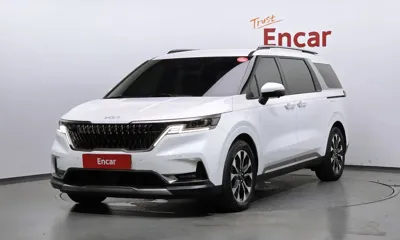 Kia Canival · 2023 год