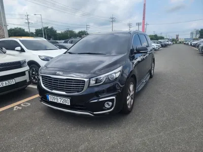 Kia Canival · 2016 год