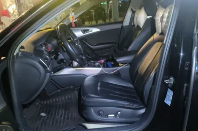 Audi A6L 2018, 104300 км, за 112268.46 CNY - фото 16