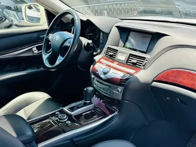 Infiniti Q70 2015, 60000 км, за 73800 CNY - фото 23