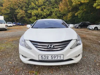 Hyundai Sonata 2012, 218198 км, за 2990000 KRW