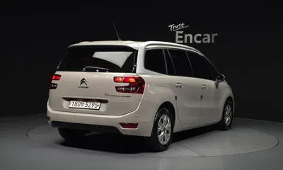 Citroen-DS C4 SpaceTourer 2019, 140472 км, за 10380000 KRW