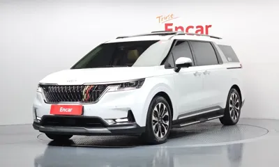 Kia Canival · 2023 год