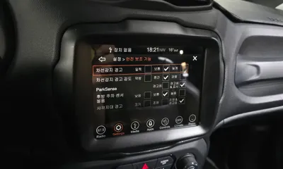 Jeep Renegade 2018, 49901 км, за 12500000 KRW - фото 16